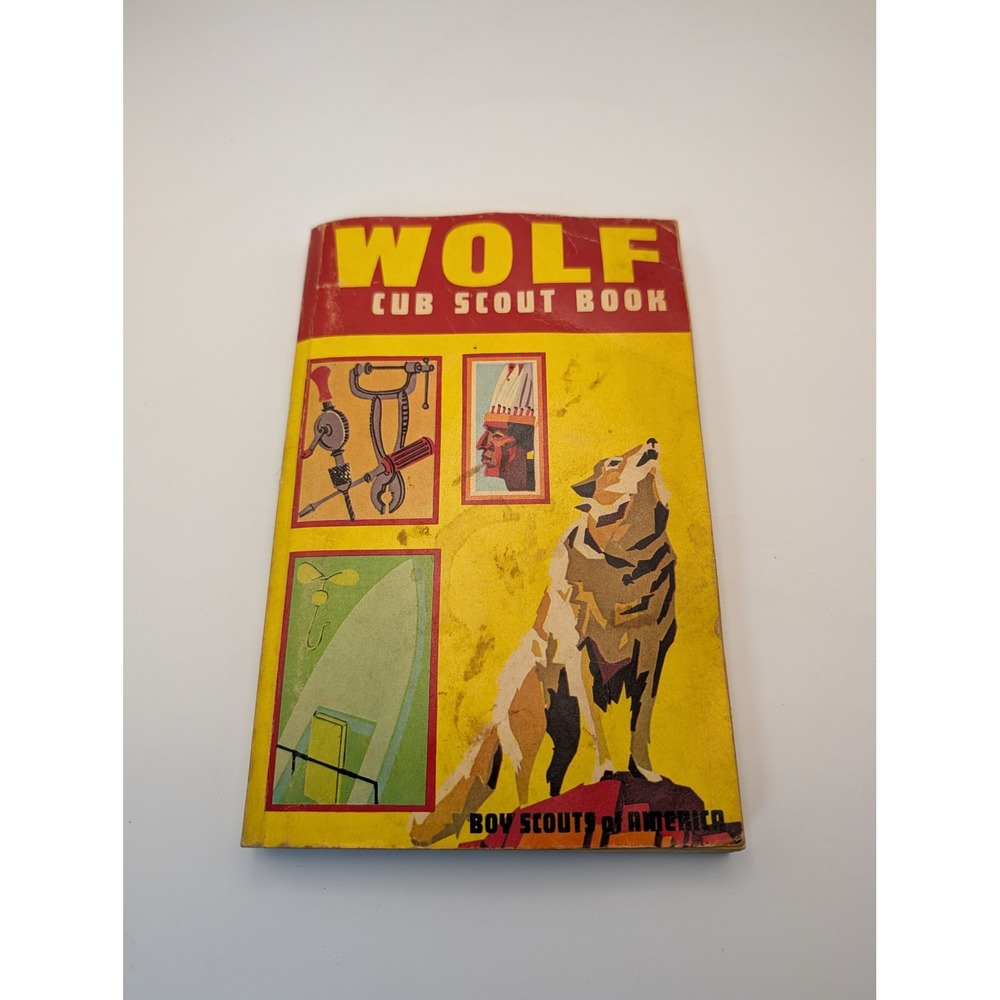 Vintage 1977 Wolf Cub Scout Book Boy Scouts of America Handbook 1967 Copyright